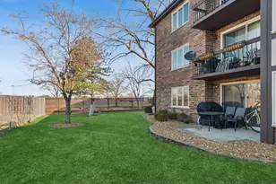 5024 Circle Ct, Crestwood, IL 60418 - Photo 16