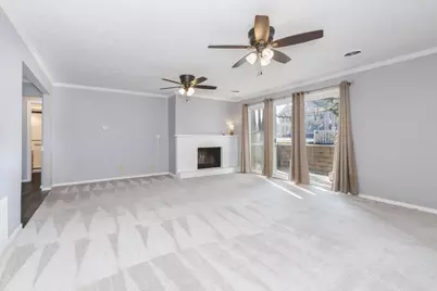 1111 E Jefferson Street #1, Bloomington, IL 61701 - Photo 8