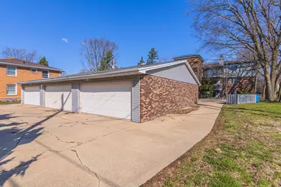 1111 E Jefferson Street #1, Bloomington, IL 61701 - Photo 6