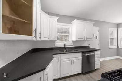 7732 S Paxton Avenue, Chicago, IL 60649 - Photo 6