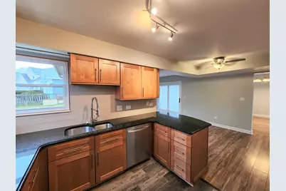 1176 Sumac Trail, Hoffman Estates, IL 60192 - Photo 6