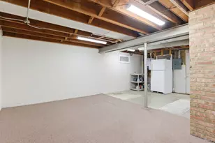 22 S Westlawn Ave, Aurora, IL 60506 - Photo 22