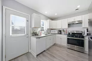 4533 Deyo Ave, Brookfield, IL 60513 - Photo 12