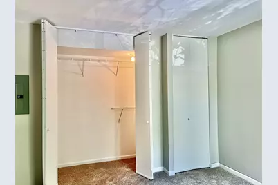 5817 Oakwood Drive #D, Lisle, IL 60532 - Photo 16