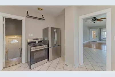 904 Caton Avenue, Joliet, IL 60435 - Photo 12