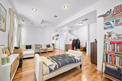 1527 W 18th Place, Chicago, IL 60608 - Photo 4