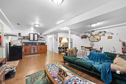 1527 W 18th Place, Chicago, IL 60608 - Photo 22