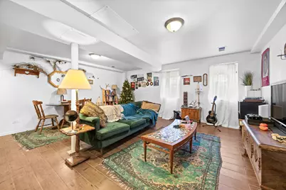 1527 W 18th Place, Chicago, IL 60608 - Photo 22