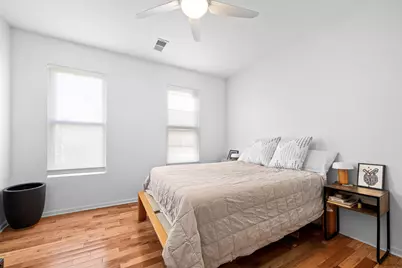 1527 W 18th Place, Chicago, IL 60608 - Photo 10