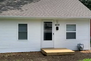 608 Fox St, Joliet, IL 60432 - Photo 1
