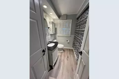 2325 S 11th Avenue, Broadview, IL 60155 - Photo 12