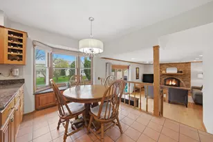 6718 Breckenridge Rd, Lisle, IL 60532 - Photo 12