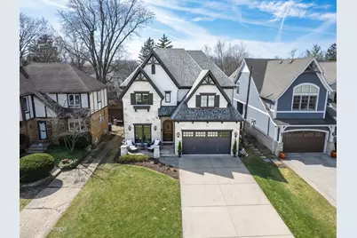 116 S Prospect Avenue, Clarendon Hills, IL 60514 - Photo 2