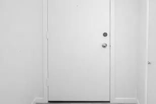 1050 Holbrook Rd, Homewood, IL 60430 - Photo 2