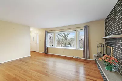 1000 Jackson Avenue, Saint Charles, IL 60174 - Photo 4