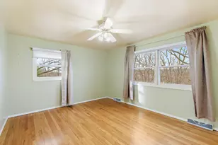 1000 Jackson Ave, Saint Charles, IL 60174 - Photo 10