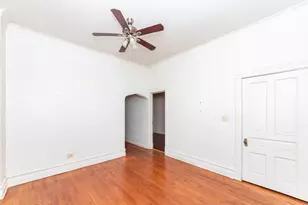 1016 S Oakley Blvd, Chicago, IL 60612 - Photo 6