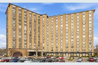 1 Renaissance Place #709, Palatine, IL 60067 - Photo 1