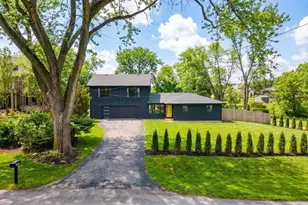 8122 Fairmount Ave, Downers Grove, IL 60516 - Photo 1