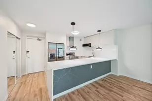 3600 N Lake Shore Dr, Chicago, IL 60613 - Photo 10