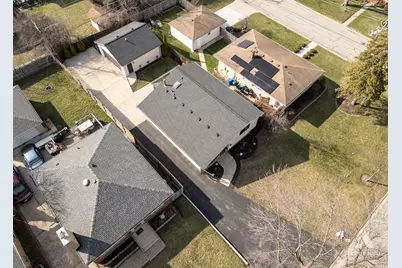 204 S Iowa Avenue, Addison, IL 60101 - Photo 50