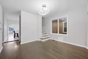 7825 W Cressett Dr, Elmwood Park, IL 60707 - Photo 6