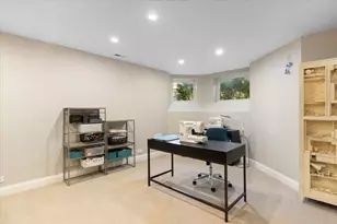 3833 N Claremont Ave, Chicago, IL 60618 - Photo 24