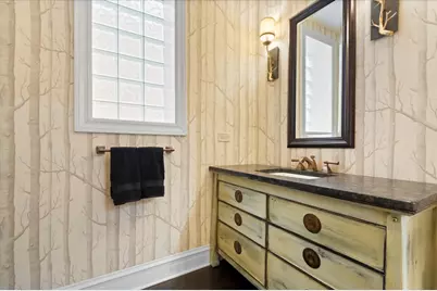 3833 N Claremont Avenue, Chicago, IL 60618 - Photo 10