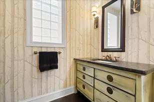 3833 N Claremont Ave, Chicago, IL 60618 - Photo 10