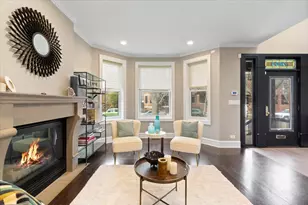 3833 N Claremont Ave, Chicago, IL 60618 - Photo 8