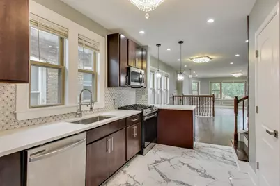 10229 S Calumet Avenue, Chicago, IL 60628 - Photo 14