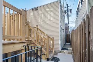 5054 N Claremont Ave, Chicago, IL 60625 - Photo 44