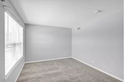 629 Waterford Lane, South Elgin, IL 60177 - Photo 32