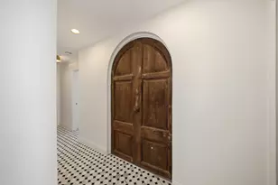 111 E Chestnut St, Chicago, IL 60611 - Photo 40