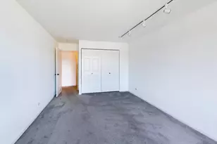 1280 Rudolph Rd, Northbrook, IL 60062 - Photo 18