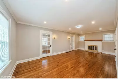 114 Michigan Avenue, Highwood, IL 60040 - Photo 2
