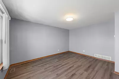 905 Thorn Creek Drive, Joliet, IL 60436 - Photo 4