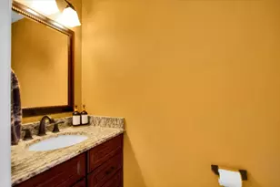 130 Whitehall Ct, Grayslake, IL 60030 - Photo 14