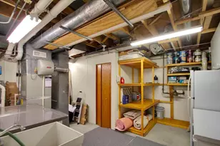 130 Whitehall Ct, Grayslake, IL 60030 - Photo 30