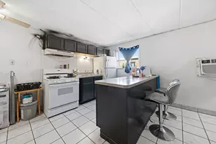 5470 S Archer Ave, Chicago, IL 60638 - Photo 10