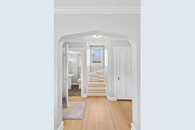 267 N Larch Avenue, Elmhurst, IL 60126 - Photo 8