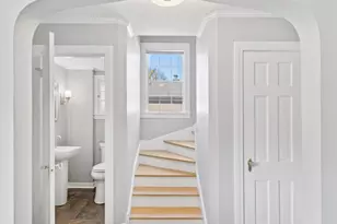 267 N Larch Ave, Elmhurst, IL 60126 - Photo 8