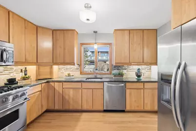 267 N Larch Avenue, Elmhurst, IL 60126 - Photo 10