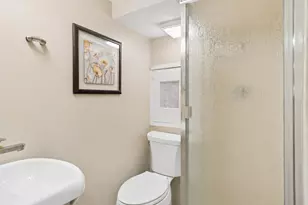 267 N Larch Ave, Elmhurst, IL 60126 - Photo 24