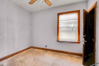 635 E 92nd Place, Chicago, IL 60619 - Photo 6