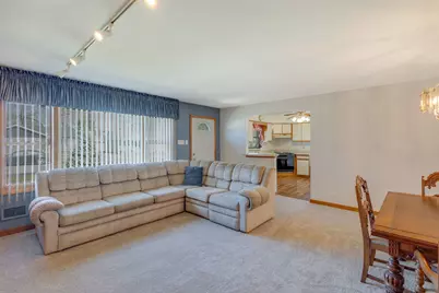 7331 W 114th Place, Worth, IL 60482 - Photo 6