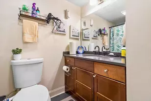 6881 Hickory St, Hanover Park, IL 60133 - Photo 10