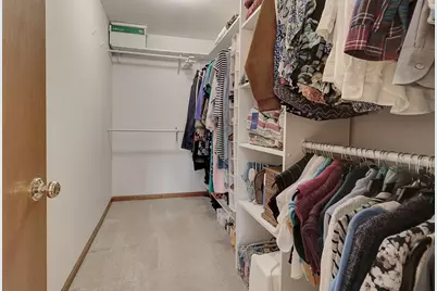 2117 Wesmere Lakes Drive, Plainfield, IL 60586 - Photo 14