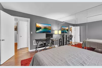 320 Circle Avenue #404, Forest Park, IL 60130 - Photo 12