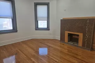 1019 N Trumbull Ave, Chicago, IL 60651 - Photo 4